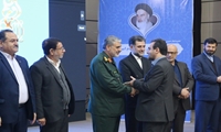 تقدیر فرمانده سپاه حضرت ولی عصر(عج) استان از مدیرعامل شرکت توزیع نیروی برق خوزستان به دلیل تقویت جبهه انقلاب، امیدآفرینی و جهاد تبیین